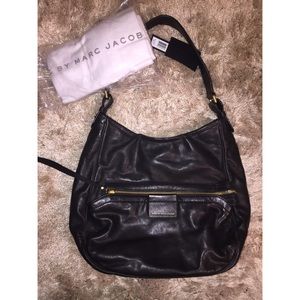 MARC BY MARC JACOBS- NEW W/ TAGS- Italian leather