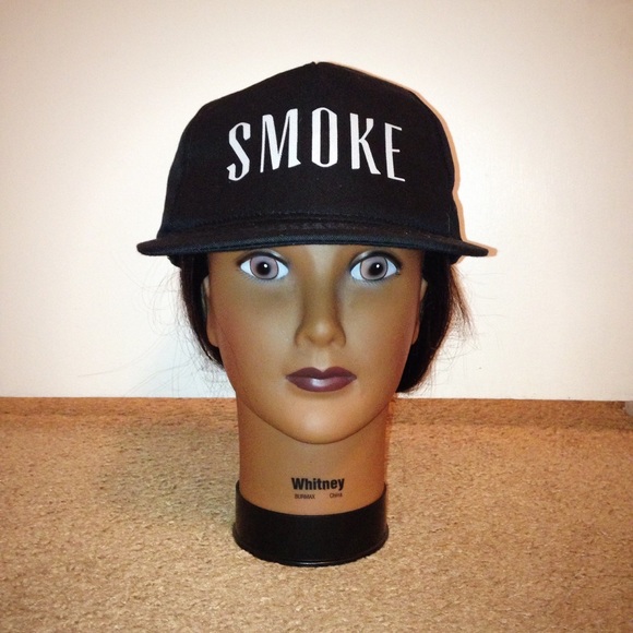 🖤Smoke SnapBack🖤 - Picture 3 of 4