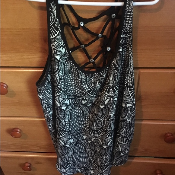*SOLD* Black and white Gentlefawn tank
