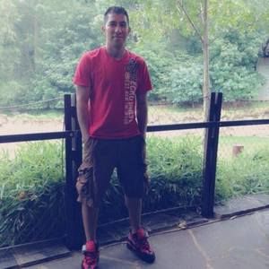 Meet your Posher, Saravia