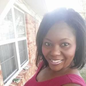 Meet your Posher, Leslie