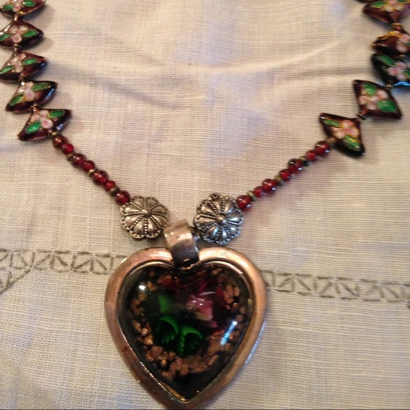 Beautiful heart charm handmade necklace - Picture 1 of 2