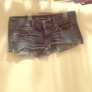 Jean American Eagle shorts in size 6.