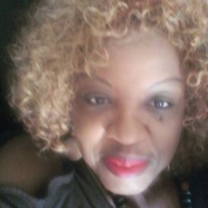 Meet your Posher, Jacqueline