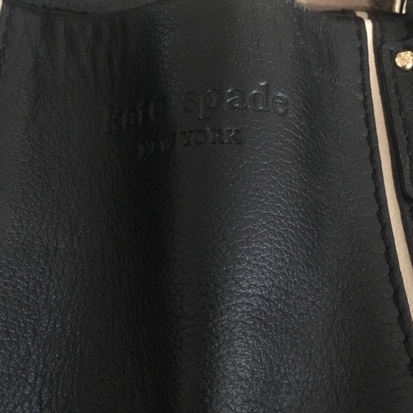 Kate Spade Purse approx 12x9