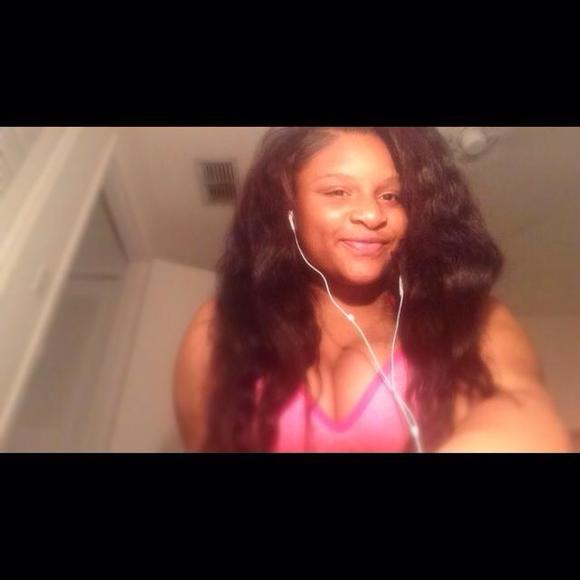 Meet your Posher, Aniyah - Picture 1 of 1