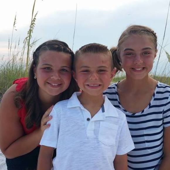 Meet your Posher, Terra - Picture 1 of 1