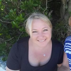 Meet your Posher, Michele
