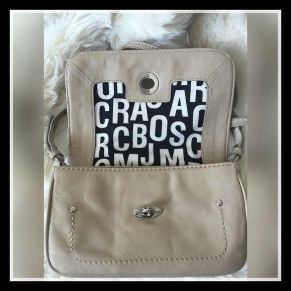 Marc Jacobs Wallet Crossbody - Picture 3 of 4