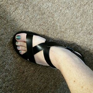 American Eagle Leather Sandles