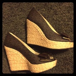 Michael kohrs sandal wedges