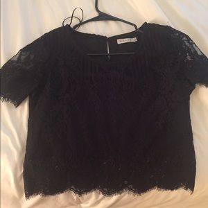 Lace crop top - LF
