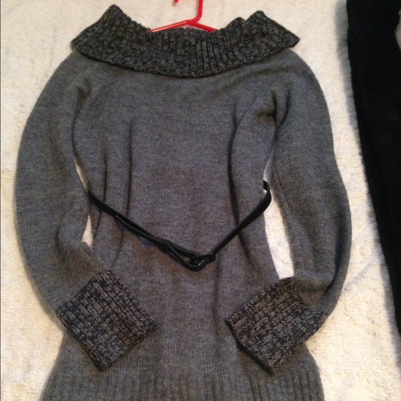 Super soft gray & black sweater tunic-dress