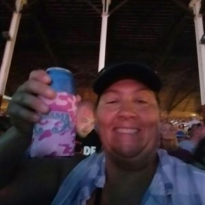 Meet your Posher, Paula