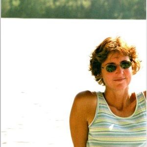 Meet your Posher, Debbie