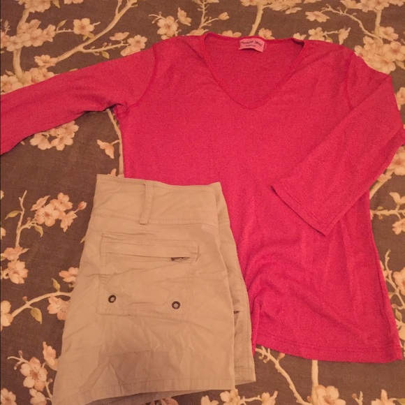 ❌ SOLD ❌ MichaelStars Maternity top - size S - EUC