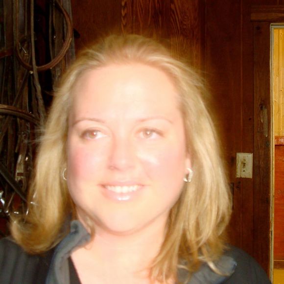 Meet your Posher, Jennifer