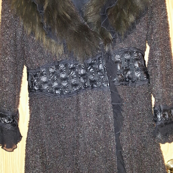 A full jacket - Picture 2 of 2