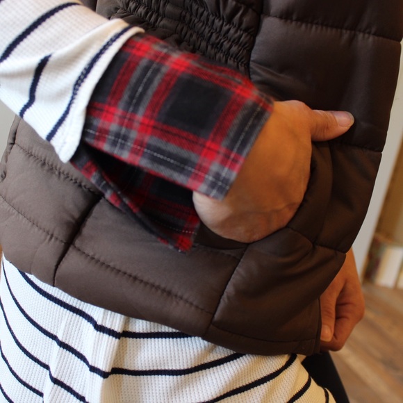 Navy striped tunic with plaid cuff - Picture 2 of 3