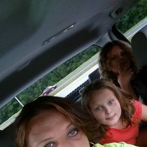 Meet your Posher, Carla