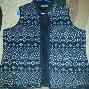 Croft & barrow vest
