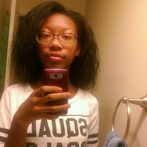 Meet your Posher, Danani