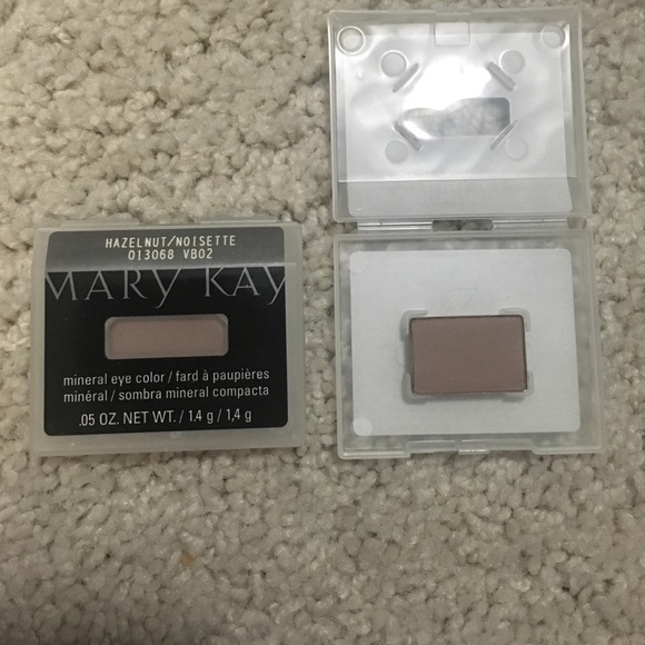 Mary Kay Mineral eye color Hazelnut