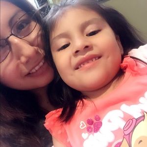 Meet your Posher, Rocio