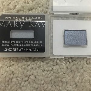 Mary Kay mineral eye color Blue Metal
