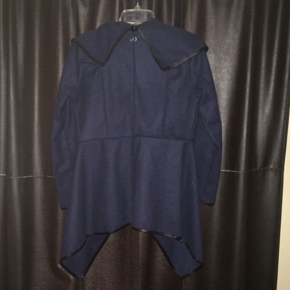 Super chic pea coat🔵 - Picture 4 of 4