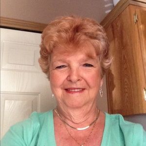 Meet your Posher, Janet