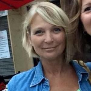 Meet your Posher, Lorraine