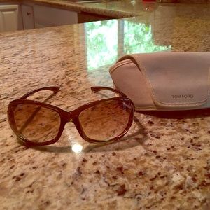Tom Ford "Jennifer" sunglasses