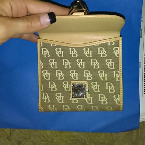 Wallet - Picture 3 of 3