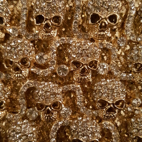 🆕️Luxe Mob clutch. Crystal skulls. Brand new - Picture 3 of 3