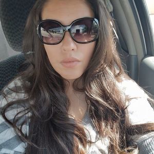 Meet your Posher, Veronica