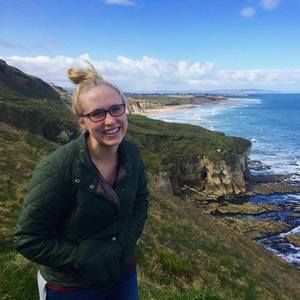 Meet your Posher, Emma