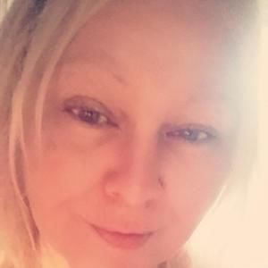Meet your Posher, Shirley