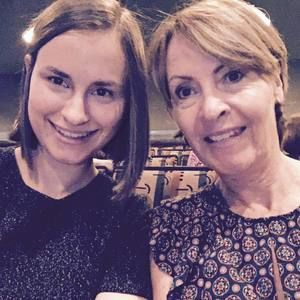 Meet your Posher, Nina