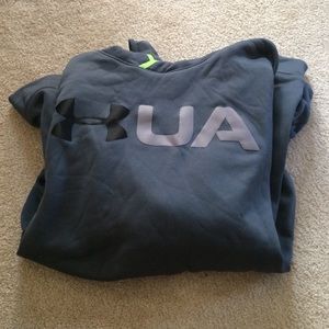 Under armour pullover