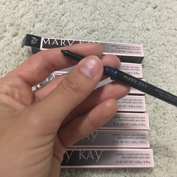 Mary Kay eyeliner navy