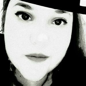 Meet your Posher, Diana