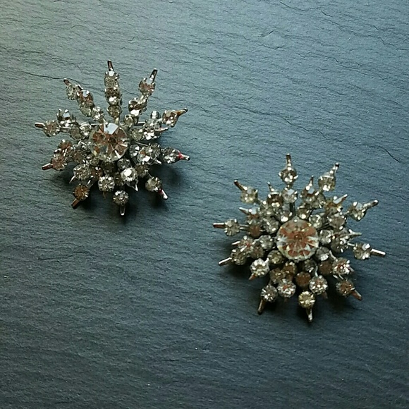 2 matching vintage Coro pins