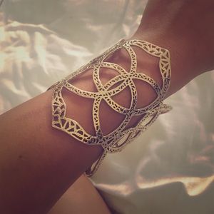 Kendra Scott bracelet 40% off