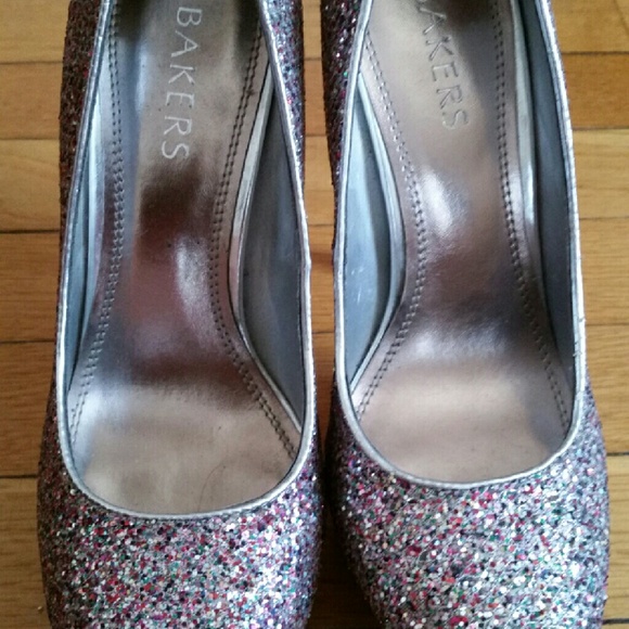 SOLD!! - Picture 3 of 4