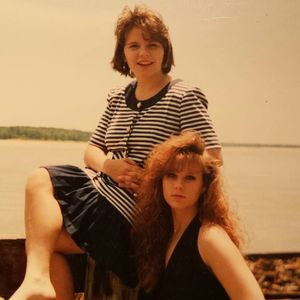 Meet your Posher, Becky