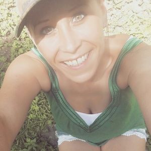 Meet your Posher, Fawn