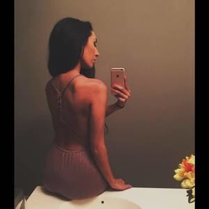 Meet your Posher, Leah