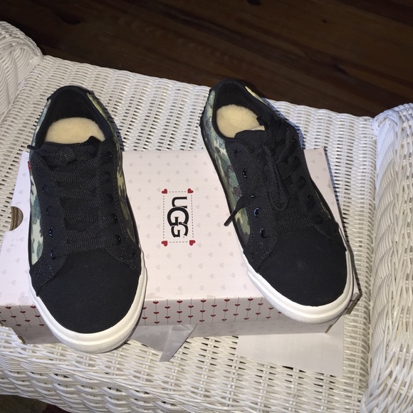 UGG for kids