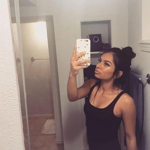 Meet your Posher, Annaliz